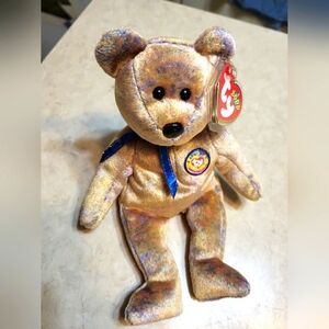 Retired Beanie Baby Clubby III - Gold w/Blue Marbled Speckles